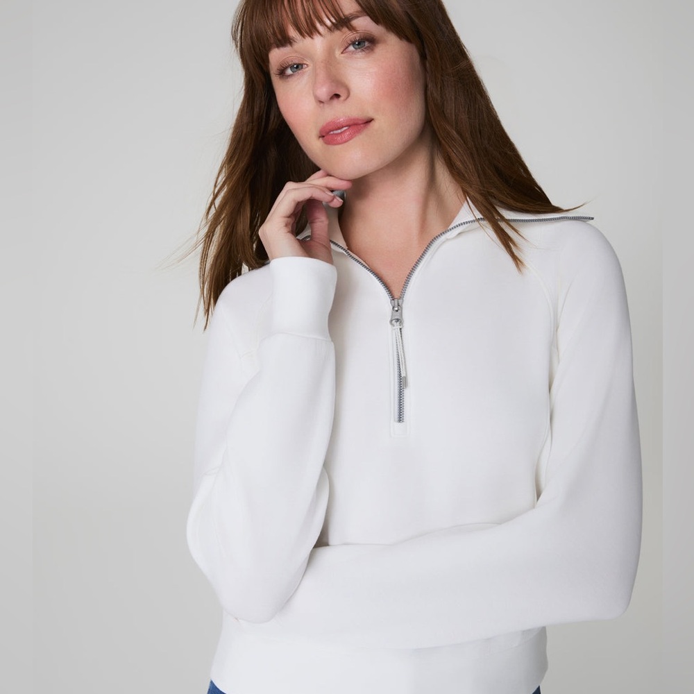 SPANX Air Essentials Half-Zip in powder